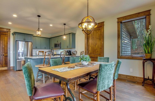 Glenville Cottage | Scenic Sanctuary w/Mtn Views: Glenville Lodge