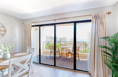 Myrtle Beach Apartment | Sea Breeze Splendor