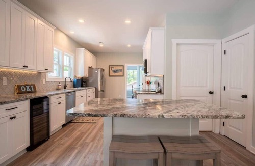 Long Beach House | Sea Y'all: Early Bird Special!