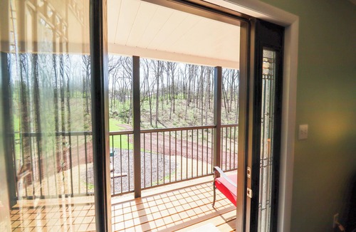 East Berlin House | Secluded Cabin Near Gettysburg and Carlisle Car Shows