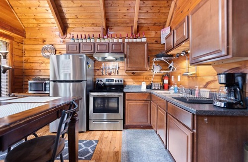 Rogers Cabin | Secluded, Cozy Cabin with Hot Tub in a heavily forested setting. Great Location.