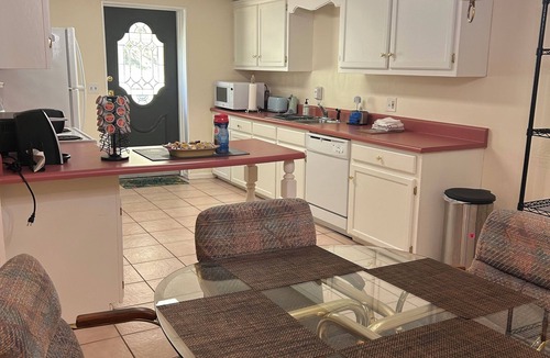 Rocky Face House | Secluded, quiet, private home nestled between the N GA Mtns in Rocky Face, GA