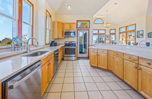 Ocean Isle Estates House | Semi-Oceanfront Dog Friendly w/Pool, Hot Tub, Home Theater, and Game Room