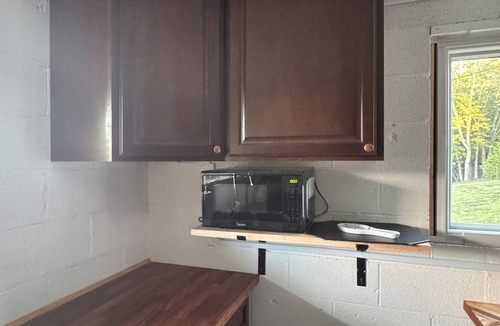 Louisville Apartment | Serene 1 BR lower level of private residence in Louisville. Great location