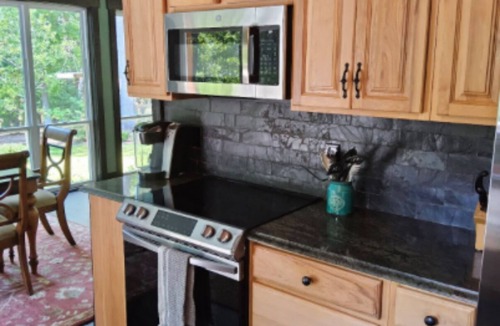 Saluda House | Serene and Peaceful Mountain Escape