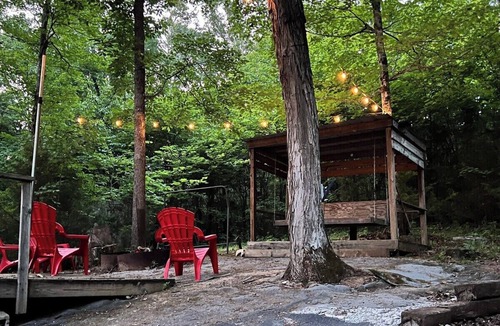 Monticello Cottage | Serene Cottage on 18 Acres Close to Lake Cumberland