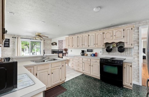 Augusta House | Serene Mountain Cottage with Hot Tub & Pond Views Near Berkeley Springs, West Virginia