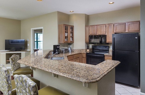 Sevierville Condo | Sevierville | Pool & Mountains | Nature Escape Stay