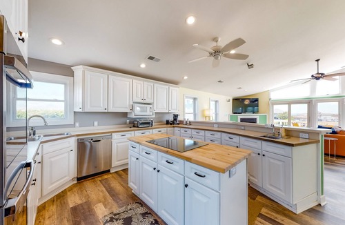 Southern Shores House | SH101: Koast Enough | Oceanview | Private Pool | Elevator
