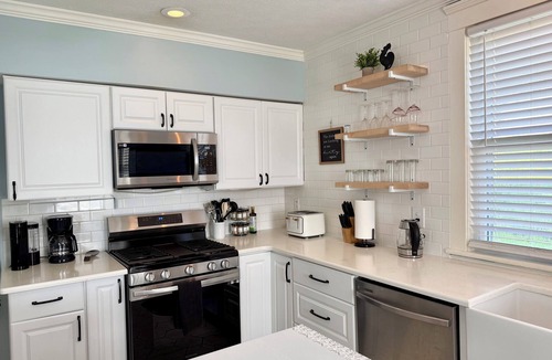 Broadway House | Shenandoah Valley Stay - Near JMU, Caverns & Skyline Drive