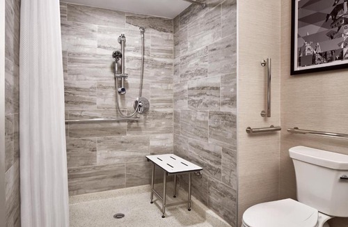 Sandston Hotel | Sheraton Richmond Airport Hotel