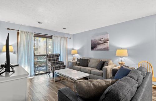 Myrtle Beach Apartment | Shipwatch II 101P