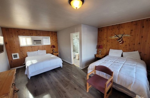 Burns Hotel | Silver Spur Motel