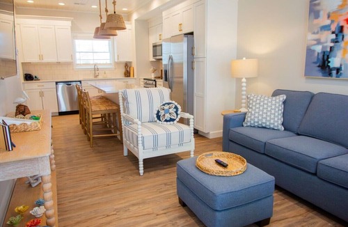 Celina House | Simply Knot: Lakeside 3 Bed/3.5 Bath Cottage w/Rec Room!
