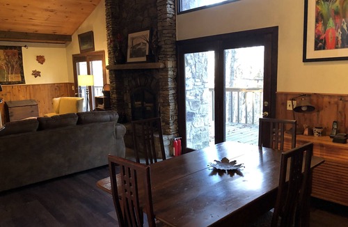 Beech Mountain Ski Chalet | Simply Serene is a quiet, cozy and relaxing chalet!