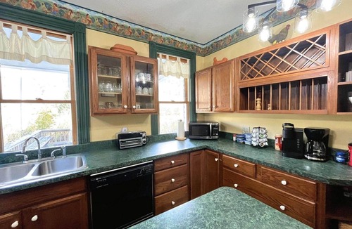 Slatyfork Farm House | Slatyfork Homestead - Cozy Farmhouse Near Snowshoe
