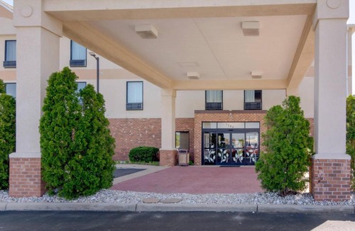 Prince George Hotel | Sleep Inn & Suites Prince George near Fort Lee