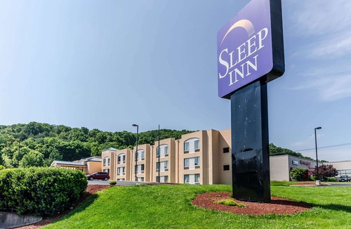 Cave Spring Hotel | Sleep Inn Tanglewood