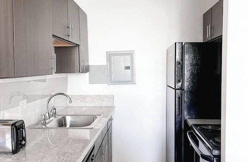 Corryville Apartment | Sleepover | Updated 1BR/1BA + Gym - Cincinnati