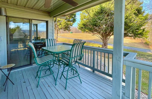 North Shore House | Small and sweet, perfect get-a-way! Sleeps 2