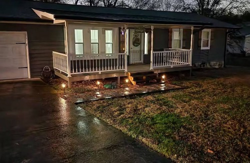 Ringgold Cottage | Smoketree Cottage