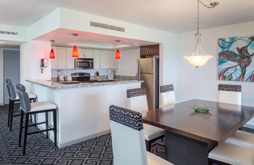 Surfside Hotel | Solara Surfside