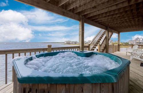 Avon House | Soundfront Dog Friendly Home w/Hot Tub, Private Windsports Access, Smart TVs