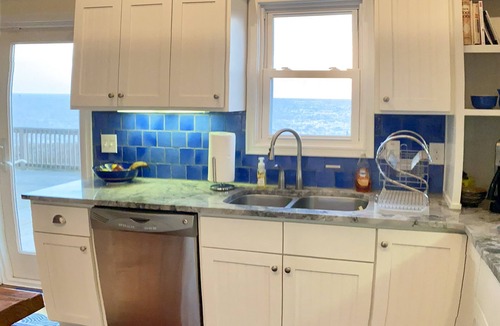 Salvo House | SoundFront Water Lovers Paradise, front yard kiting, Ocean beach access