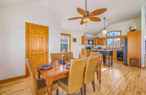 Avon House | Soundside Dog Friendly w/Pool, Hot Tub, Game Room, Cmty Pool/Tennis/Pickleball
