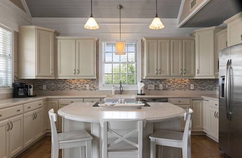 Morehead City Condo | South ACK-Lil bit of Nantucket in Beaufort NC! Book now for summer!