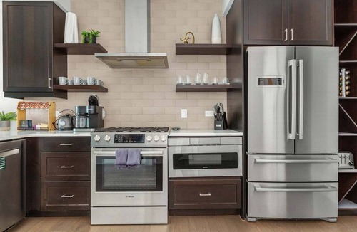 Downtown Asheville Condo | Southern Exposure | Arras Vacation Rentals