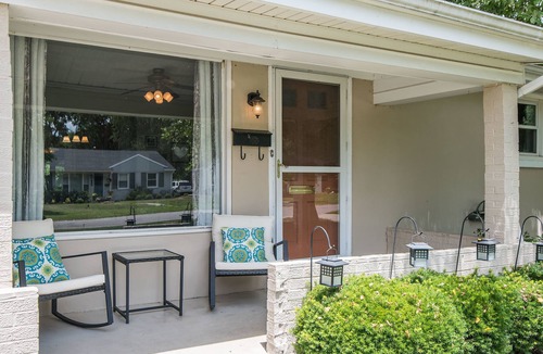Lexington Cottage | Southland’s Cozy Cottage - 10 min to Downtown