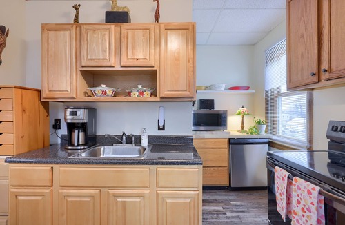 Gettysburg House | Spacious 1 BR Stratton House: A Cozy Downtown Stay Backing to Culp's Hill