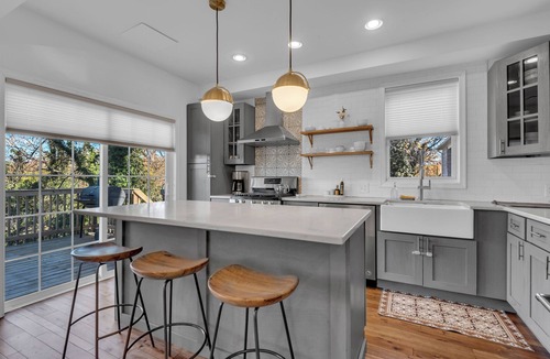Deanwood House | Spacious 3BR Modern DC Home Near 3 Metro Stations