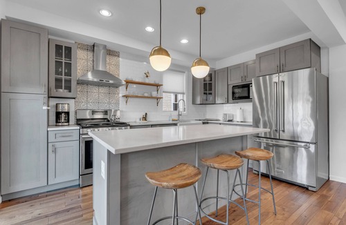 Deanwood House | Spacious 3BR Modern DC Home Near 3 Metro Stations