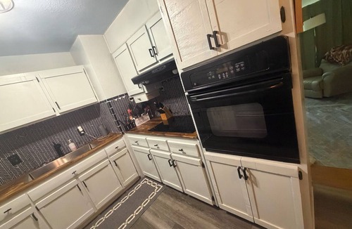 Muscle Shoals House | Spacious 4-bedroom house in Muscle Shoals, Great neighborhood. Pet friendly.