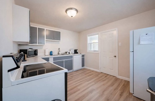 Rolla House | Spacious 4BR | Sleeps 8 | 5 Min to S&T & Downtown