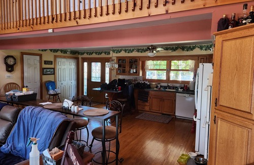 Woodstock House | Spacious 5-bedroom house in serene Woodstock with AC, mountain views, State Park