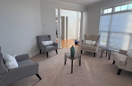 Brandywine House | Spacious 8-bedroom house for both small and large groups in Brandywine
