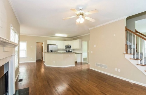 Acworth House | Spacious Brick Home in Acworth – Perfect Family Getaway