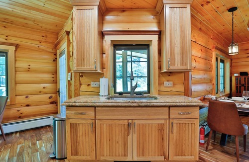 Eldred Cabin | Spacious Cabin on Private Lake w/kayaks, Luxury Amenities