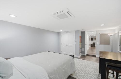 Eckington House | Spacious Capitol Rowhouse