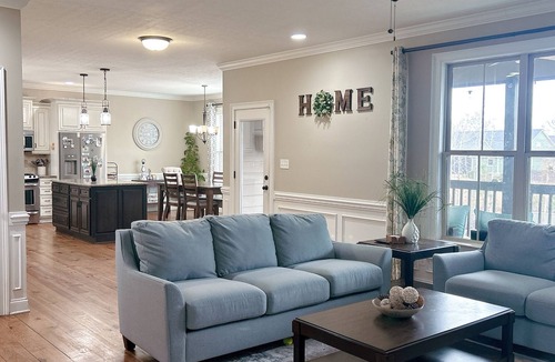 Riverwood Plantation House | Spacious & Charming 5-Bedroom Family Home in Quiet Evans Neighborhood.
