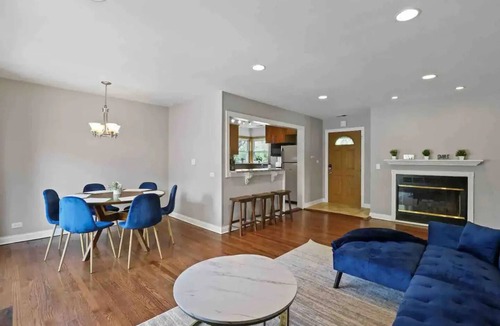 Des Plaines House | Spacious Des Plaines Home - Near Airport, Casino & Arena