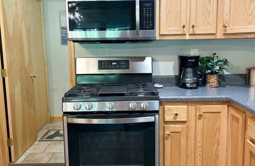 Reynolds Station House | Spacious Home with Waterfront Views on Peaceful Countryside!