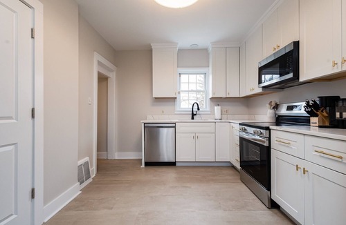 Harters Heights House | Spacious ND Home 1.5 mi to ND Stadium!