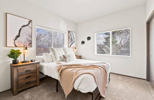 South Perry District Apartment | Spacious NEW 2 bed 2 bath apt by Downtown Spokane