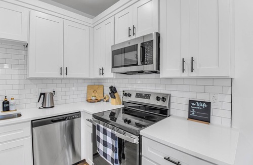 Saxon House | Spacious new 3-bedroom house in Spartanburg