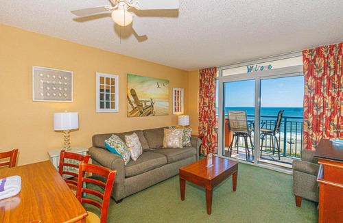 Myrtle Beach House | Spacious Oceanfront 2 Bedroom Suite - Sleeps 8! - Roxanne Towers Unit 406