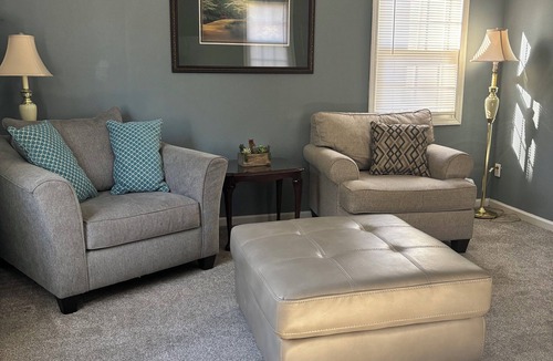 Sycamore House | Spacious Ranch Style 3-bedroom house in adorable Sylacauga